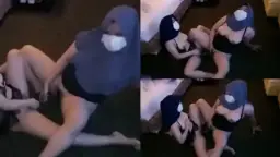 Tante Hijab Saling Colok Memek Video by TXXX