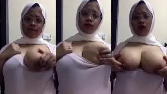 Skandal Jilbab Putih Tobrut Sange Video by PornHub