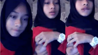 ABG Hijab Sange Show Uting OmeTV Video by BebasIndo