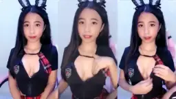 Host Kostum nge-Wibu Nungging Godain Pascol Video by BokepHUB